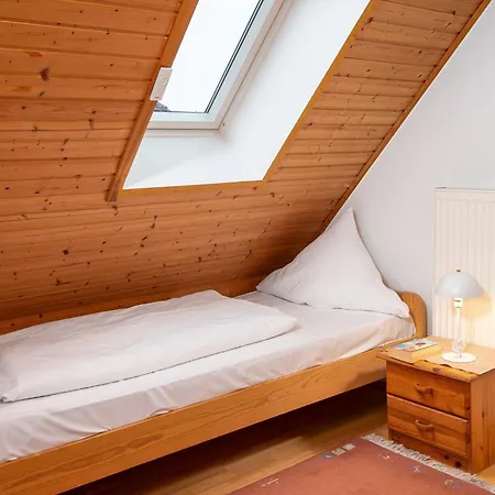 Krebs By Interhome